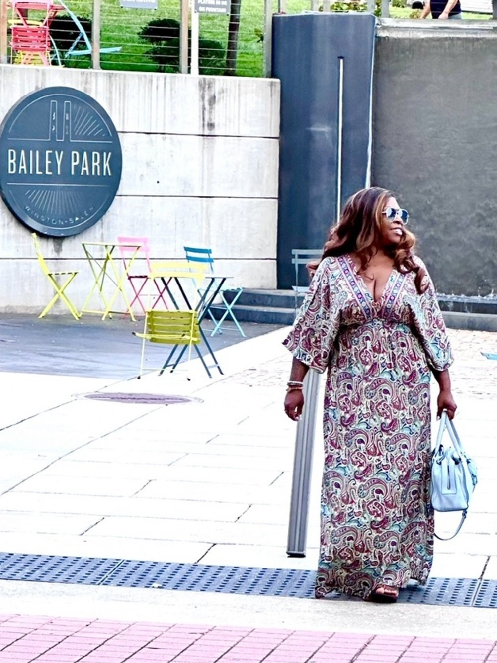 EARTHBOUND Multicolor Paisley V-Neck Maxi Dress💫